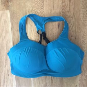 Nike drift fit bra